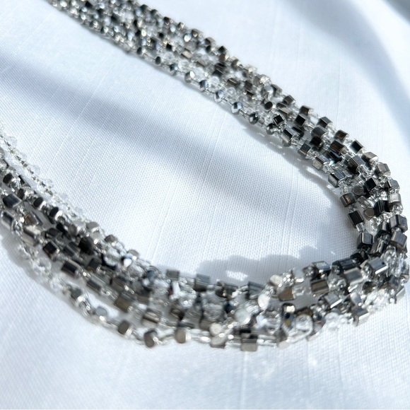 CHICO’S Elegant Silver and Clear Seed Bead Necklace - Picture 4 of 7